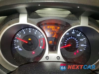 Zdjęcie 9 z 14 samochodu: 2013 NISSAN JUKE S VIN:JN8AF5MV0DT230572 - miniatura
