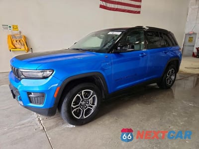 2024 JEEP GRAND CHEROKEE TRAILHAWK 4XE 1C4RJYC67R8941527 - główne zdjęcie licytacji z USA - miniatura