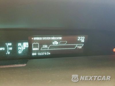 Zdjęcie 9 z 13 samochodu: 2012 TOYOTA PRIUS THREE VIN:JTDKN3DU6C5473997 - miniatura