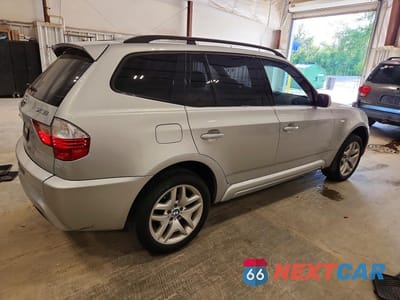 Trzecie zdjęcie samochodu z tyłu: 2009 BMW X3 XDRIVE30I VIN:WBXPC93409WJ29166 - miniatura