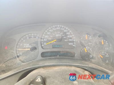 Zdjęcie 9 z 12 samochodu: 2004 GMC NEW SIERRA C1500 VIN:2GTEC19V841419273 - miniatura