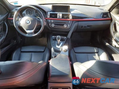 Zdjęcie 8 z 12 samochodu: 2015 BMW 328 XI VIN:WBA3B3G51FNR88683 - miniatura
