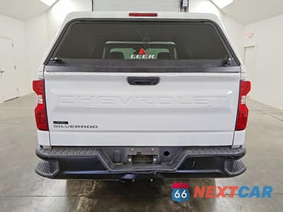 Zdjęcie 6 z 12 samochodu: 2023 CHEVROLET SILVERADO C1500 VIN:3GCNAAEKXPG353502 - miniatura