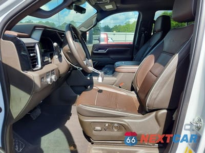 Zdjęcie 7 z 12 samochodu: 2025 GMC SIERRA K2500 DENALI VIN:1GT4UREY1SF366624 - miniatura
