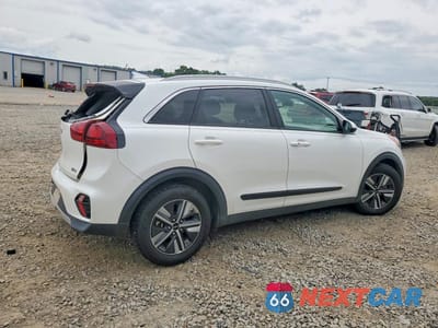 Trzecie zdjęcie samochodu z tyłu: 2022 KIA NIRO LXS VIN:KNDCM3LD5N5543744 - miniatura