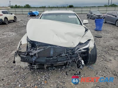 Piąte zdjęcie samochodu w środku: 2016 INFINITI Q70L 3.7 VIN:JN1BY1PP9GM631412 - miniatura