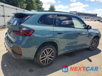 Trzecie zdjęcie samochodu z tyłu: 2023 BMW X1 XDRIVE28I VIN:WBX73EF00P5W78466 - miniatura