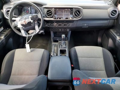 Zdjęcie 8 z 13 samochodu: 2020 TOYOTA TACOMA TRD OFF-ROAD VIN:3TMCZ5AN8LM369152 - miniatura