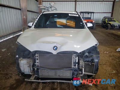 Piąte zdjęcie samochodu w środku: 2018 BMW X1 SDRIVE28I VIN:WBXHU7C35J5L05345 - miniatura