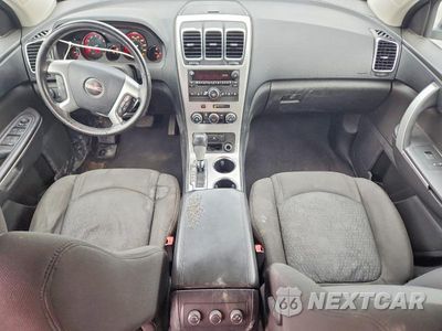 Zdjęcie 13 z 24 samochodu: 2010 GMC ACADIA SLE VIN:1GKLRLED4AJ182429 - miniatura
