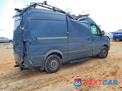 Trzecie zdjęcie samochodu z tyłu: 2018 MERCEDES-BENZ SPRINTER 2500 VIN:WD3PE7CD2JP635182 - miniatura