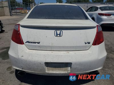 Zdjęcie 6 z 12 samochodu: 2010 HONDA ACCORD EXL VIN:1HGCS2B80AA009316 - miniatura