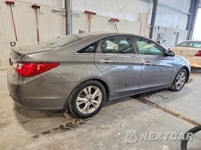 Trzecie zdjęcie samochodu z tyłu: 2013 HYUNDAI SONATA LIMITED VIN:5NPEC4AC8DH535647 - miniatura