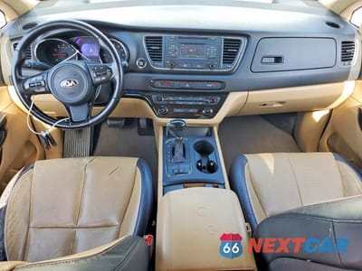 Zdjęcie 8 z 13 samochodu: 2016 KIA SEDONA LX VIN:KNDMB5C15G6217239 - miniatura