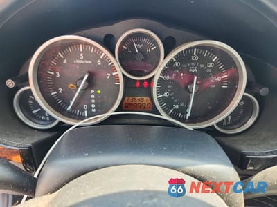Zdjęcie 9 z 12 samochodu: 2006 MAZDA MX-5 MIATA VIN:JM1NC25F760114429 - miniatura