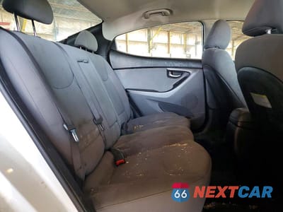 Zdjęcie 10 z 12 samochodu: 2015 HYUNDAI ELANTRA SE VIN:5NPDH4AEXFH570109 - miniatura
