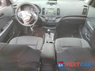 Zdjęcie 8 z 12 samochodu: 2010 HYUNDAI ELANTRA TOURING GLS VIN:KMHDC8AEXAU074047 - miniatura