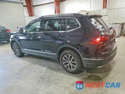 Drugie zdjęcie samochodu z przodu: 2020 VOLKSWAGEN TIGUAN SE VIN:3VV2B7AX1LM068401 - miniatura