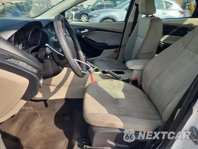 Zdjęcie 7 z 12 samochodu: 2018 FORD FOCUS SE VIN:1FADP3F21JL206537 - miniatura