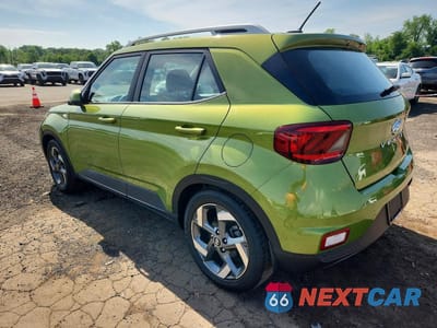 Drugie zdjęcie samochodu z przodu: 2023 HYUNDAI VENUE SEL VIN:KMHRC8A3XPU256635 - miniatura