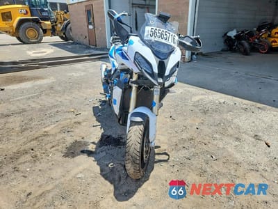 Drugie zdjęcie samochodu z przodu: 2023 BMW S 1000 XR VIN:WB10E4309P6H91317 - miniatura