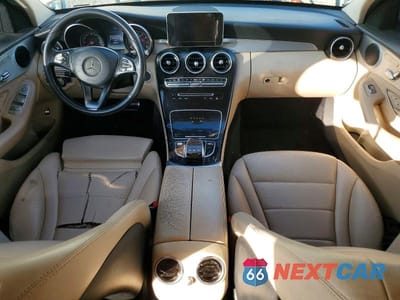 Zdjęcie 8 z 12 samochodu: 2016 MERCEDES-BENZ C 300 VIN:55SWF4JB6GU174732 - miniatura