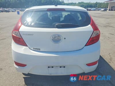 Zdjęcie 6 z 12 samochodu: 2015 HYUNDAI ACCENT VIN:KMHCT5AE1FU233393 - miniatura
