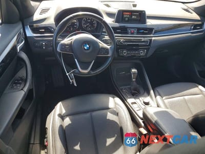 Zdjęcie 8 z 14 samochodu: 2018 BMW X1 SDRIVE28I VIN:WBXHU7C38J3H42447 - miniatura