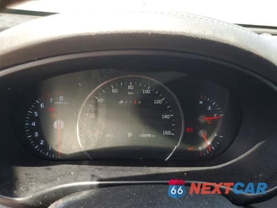 Zdjęcie 9 z 13 samochodu: 2016 KIA SORENTO SX V6 VIN:5XYPKDA58GG086804 - miniatura