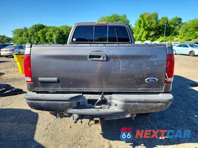Zdjęcie 6 z 12 samochodu: 2005 FORD F250 SUPER DUTY VIN:1FTSW20P45EA10184 - miniatura