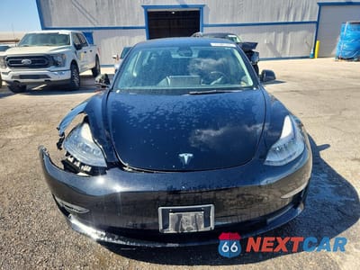Piąte zdjęcie samochodu w środku: 2022 TESLA MODEL 3 VIN:5YJ3E1EA4NF286594 - miniatura