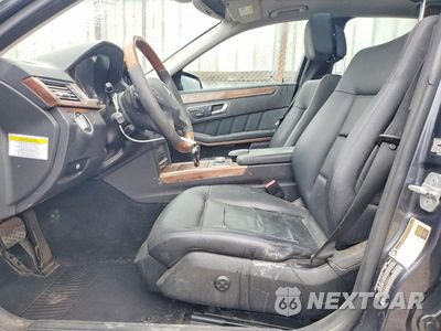Zdjęcie 7 z 12 samochodu: 2012 MERCEDES-BENZ E 350 VIN:WDDHF5KB3CA532621 - miniatura