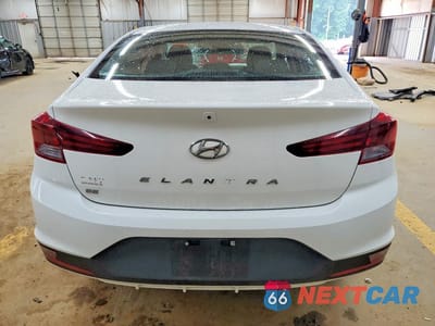 Zdjęcie 6 z 12 samochodu: 2019 HYUNDAI ELANTRA SE VIN:5NPD74LF0KH448717 - miniatura
