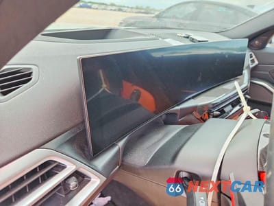 Zdjęcie 9 z 12 samochodu: 2025 BMW M3 COMPETITION VIN:WBS33HJ03SFU42863 - miniatura