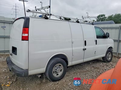 Trzecie zdjęcie samochodu z tyłu: 2024 CHEVROLET EXPRESS G2500 VIN:1GCWGAFP6R1164764 - miniatura