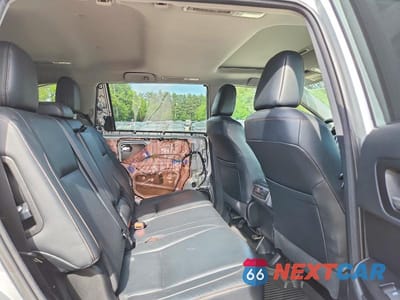 Zdjęcie 11 z 14 samochodu: 2018 TOYOTA HIGHLANDER XLE VIN:5TDJZRFH8JS549259 - miniatura