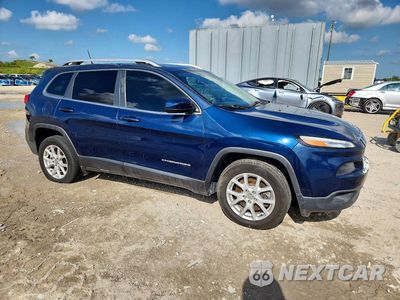 Czwarte zdjęcie samochodu z boku: 2018 JEEP CHEROKEE LATITUDE VIN:1C4PJLCB4JD551682 - miniatura