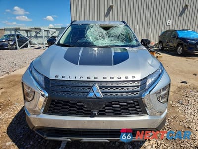 Piąte zdjęcie samochodu w środku: 2024 MITSUBISHI ECLIPSE CROSS LE VIN:JA4ATVAA8RZ059431 - miniatura