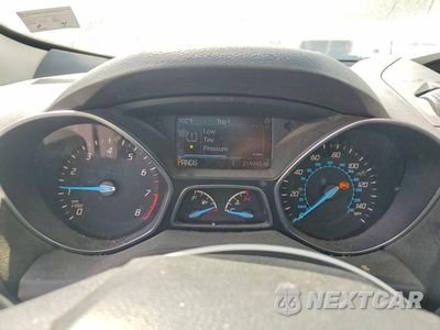 Zdjęcie 9 z 13 samochodu: 2016 FORD ESCAPE S VIN:1FMCU0F79GUB67445 - miniatura