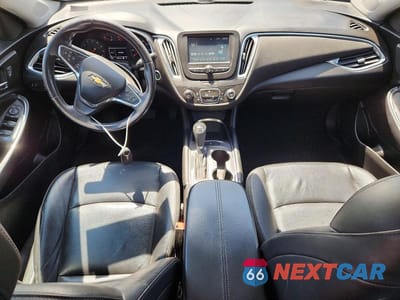 Zdjęcie 8 z 12 samochodu: 2018 CHEVROLET MALIBU LT VIN:1G1ZD5ST9JF125120 - miniatura