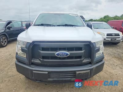 Piąte zdjęcie samochodu w środku: 2016 FORD F150 SUPERCREW VIN:1FTEW1EF7GKD96949 - miniatura