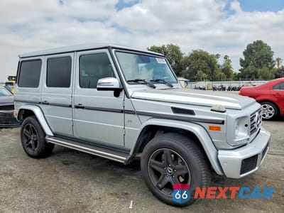 Czwarte zdjęcie samochodu z boku: 2017 MERCEDES-BENZ G 550 VIN:WDCYC3KF8HX275223 - miniatura