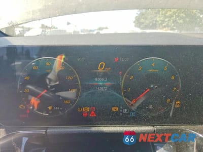 Zdjęcie 9 z 13 samochodu: 2022 MERCEDES-BENZ GLA 250 4MATIC VIN:W1N4N4HB8NJ343861 - miniatura