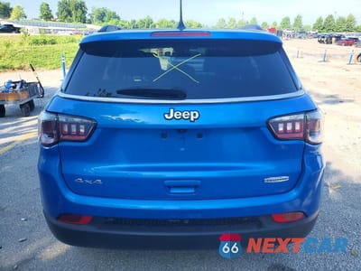 Zdjęcie 6 z 13 samochodu: 2024 JEEP COMPASS LATITUDE VIN:3C4NJDBN8RT122575 - miniatura