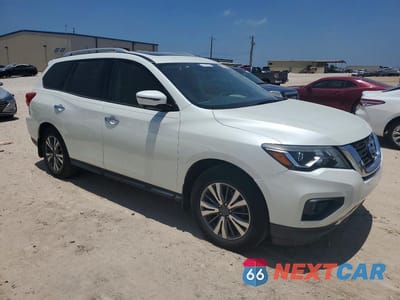 Czwarte zdjęcie samochodu z boku: 2017 NISSAN PATHFINDER SL VIN:5N1DR2MN5HC671887 - miniatura