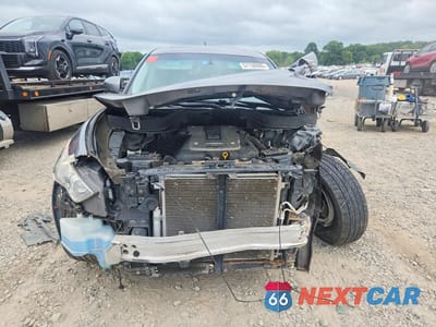 Piąte zdjęcie samochodu w środku: 2017 INFINITI QX70 BASE VIN:JN8CS1MW2HM415244 - miniatura