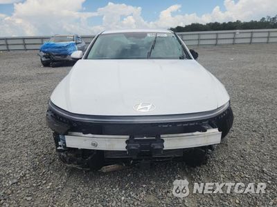 Piąte zdjęcie samochodu w środku: 2024 HYUNDAI SONATA SEL VIN:KMHL64JA9RA368691 - miniatura