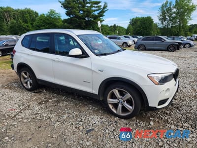 Czwarte zdjęcie samochodu z boku: 2017 BMW X3 XDRIVE28I VIN:5UXWX9C31H0T23855 - miniatura