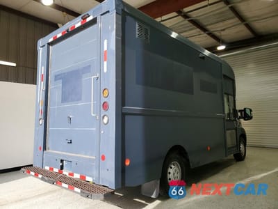 Trzecie zdjęcie samochodu z tyłu: 2022 RAM PROMASTER 3500 3500 STANDARD VIN:3C7WRVMG8NE126418 - miniatura