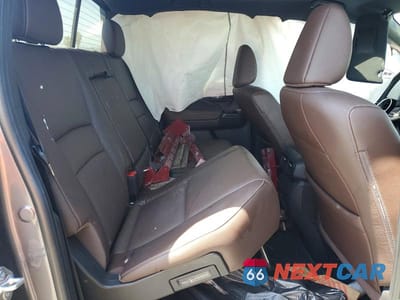 Zdjęcie 10 z 12 samochodu: 2025 HONDA RIDGELINE RTL VIN:5FPYK3F52SB036575 - miniatura